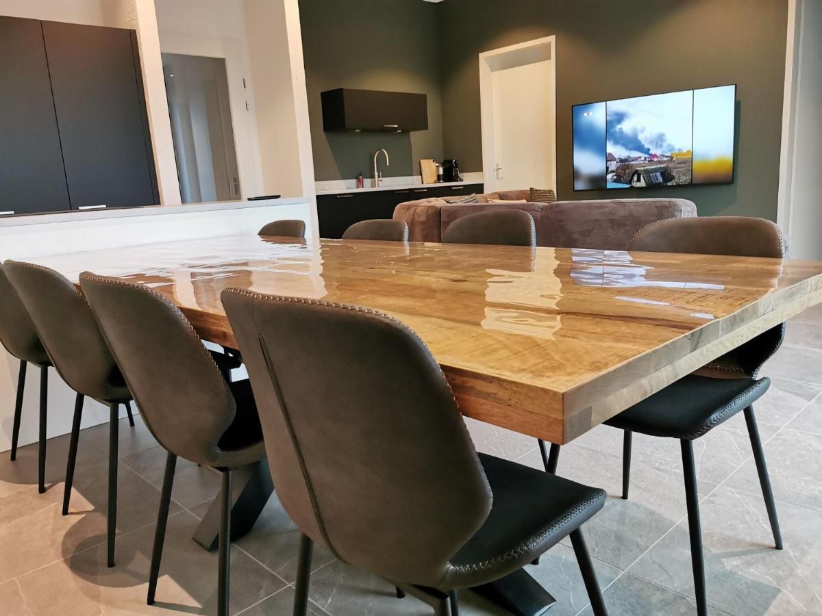 Swanky Villa In Zeewolde With Garden 外观 照片
